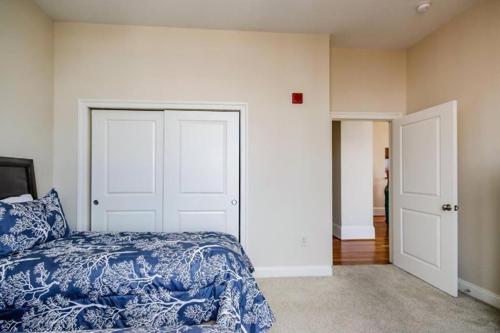 Harbor Apartments Free Indoor Parking Baltimore Exterior photo